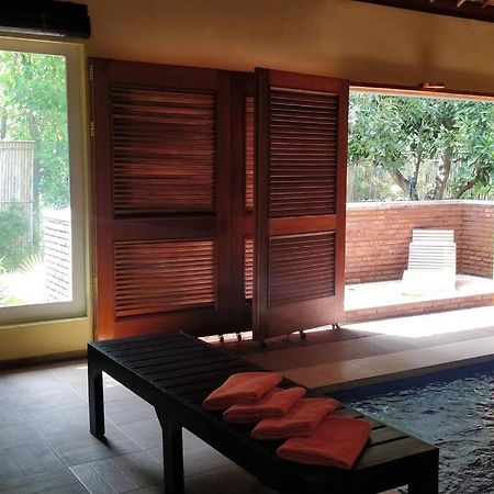 Villa King: Unique Villa With Indoor Swimming Pool Amed  Luaran gambar