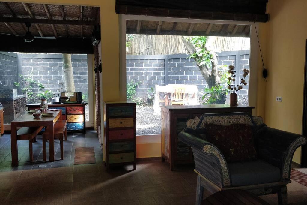 Villa King: Unique Villa With Indoor Swimming Pool Amed  Luaran gambar