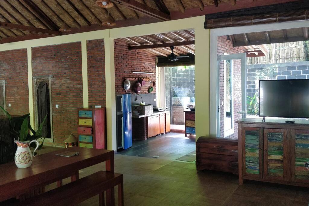 Villa King: Unique Villa With Indoor Swimming Pool Amed  Luaran gambar