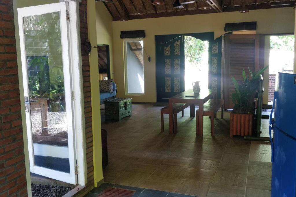 Villa King: Unique Villa With Indoor Swimming Pool Amed  Luaran gambar