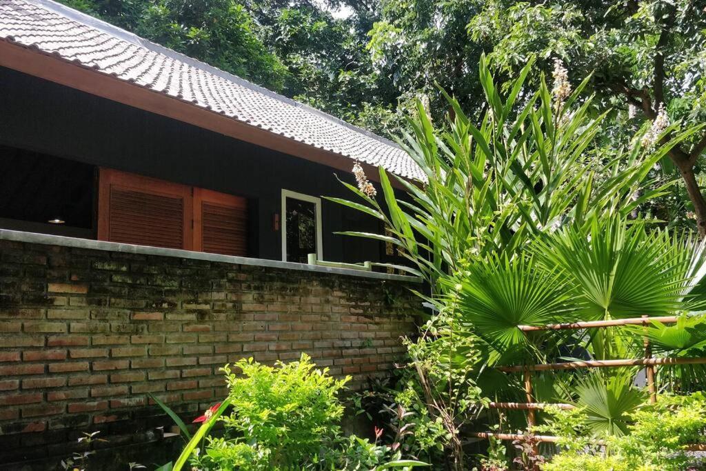 Villa King: Unique Villa With Indoor Swimming Pool Amed  Luaran gambar